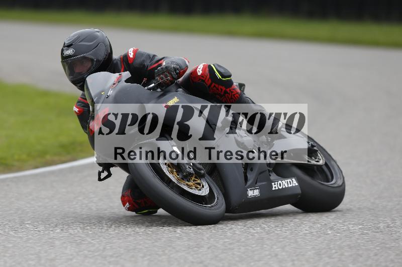 /57 03.10.2025 Speer Racing ADR/Gruppe rot/888